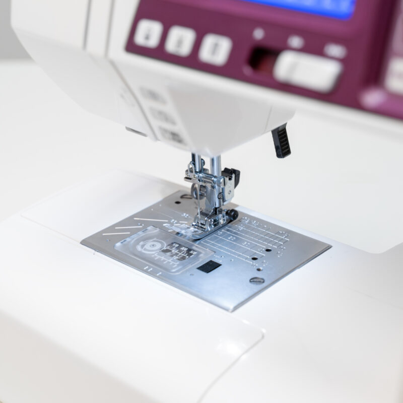 Janome 4120QDC-G - Image 5
