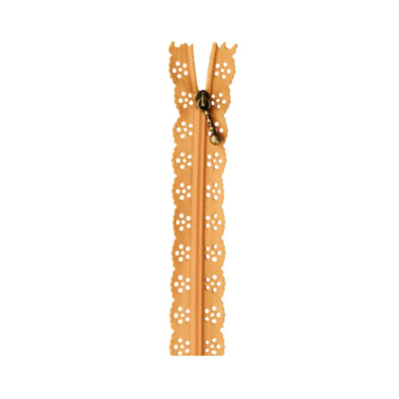 Kimberbell 14" Lace Zipper: Apricot