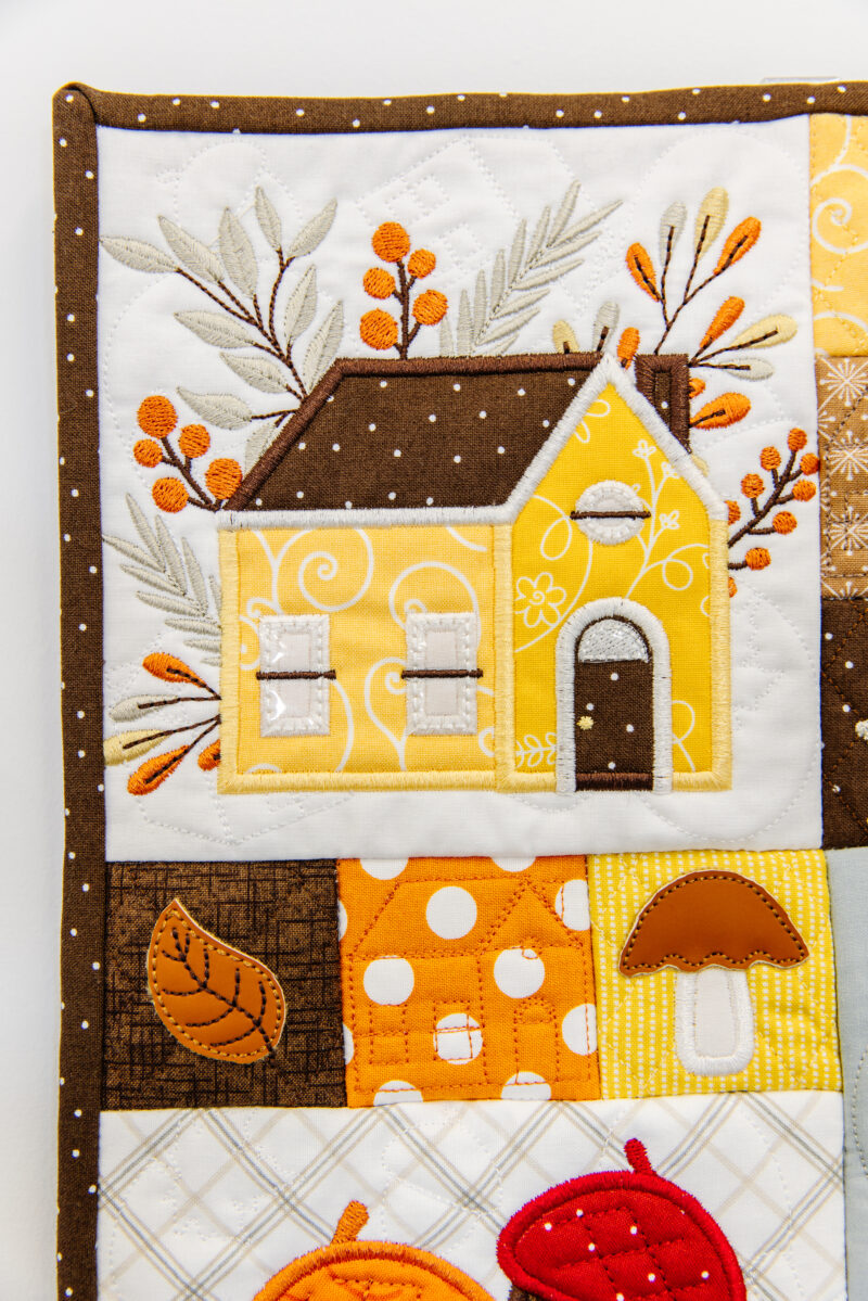 Kimberbell Mini Quilts,  Vol. 2: July-December - Image 3
