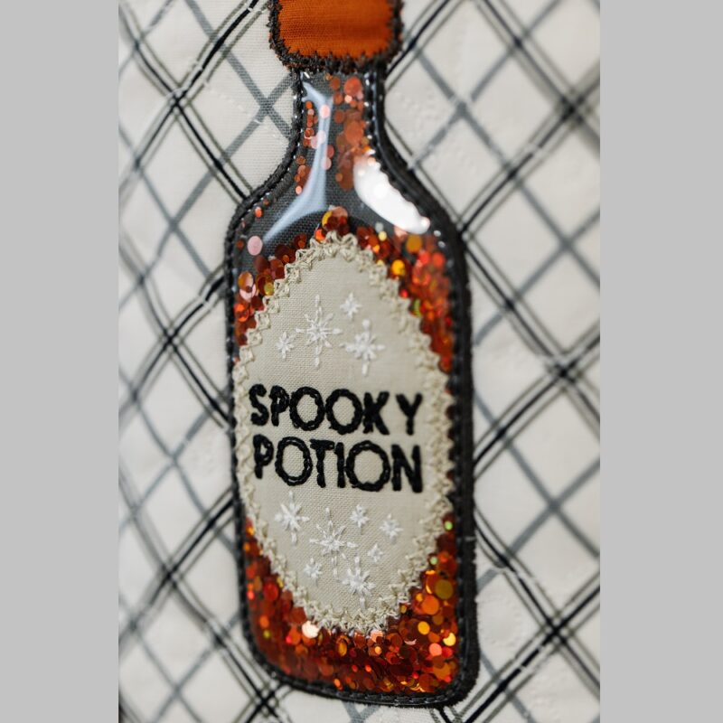 Kimberbell Pumpkins & Potions Ladder Quilt - Image 6