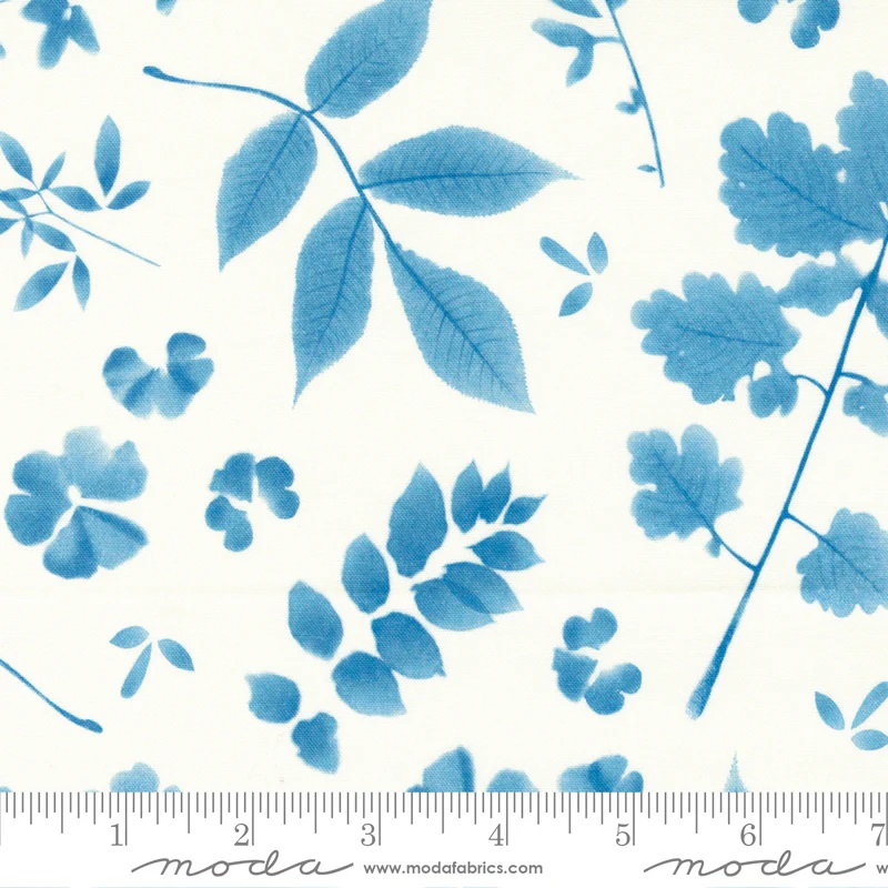 Moda Bluebell Cloud Leaves
