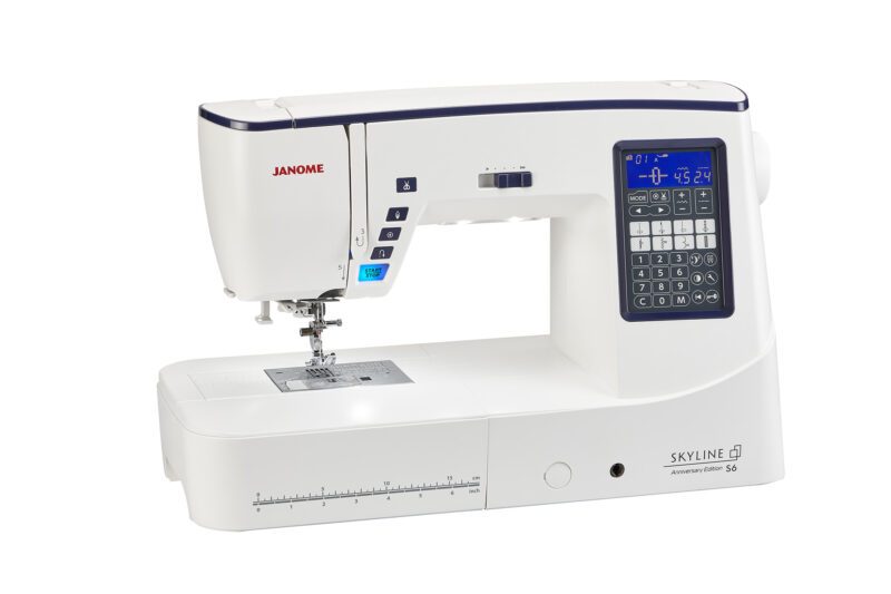 Janome Skyline S6 AE