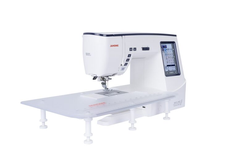 Janome Skyline S7 AE - Image 11
