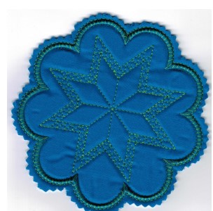 Hoopsisters Heirloom Feathers Bonus Mug Rug Coaster