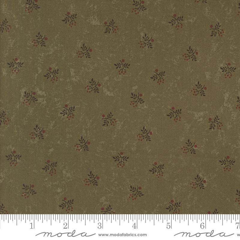 Kansas Toubles Quilters - A Vintage Christmas Green Mini Berry Print